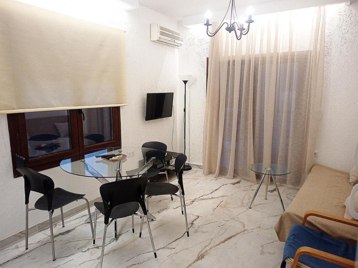 Salonikiou Beach Apartments Akti Salonikiou Exterior photo